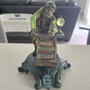 Phantom Manor Ticket Taker